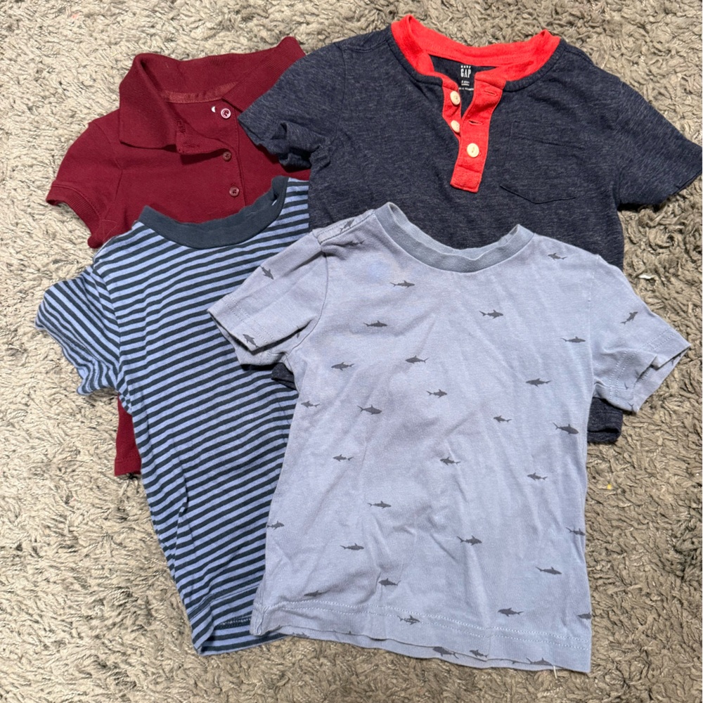 Toddler Boy 2T Shirt Bundle GAP/Old Navy/Pekkle